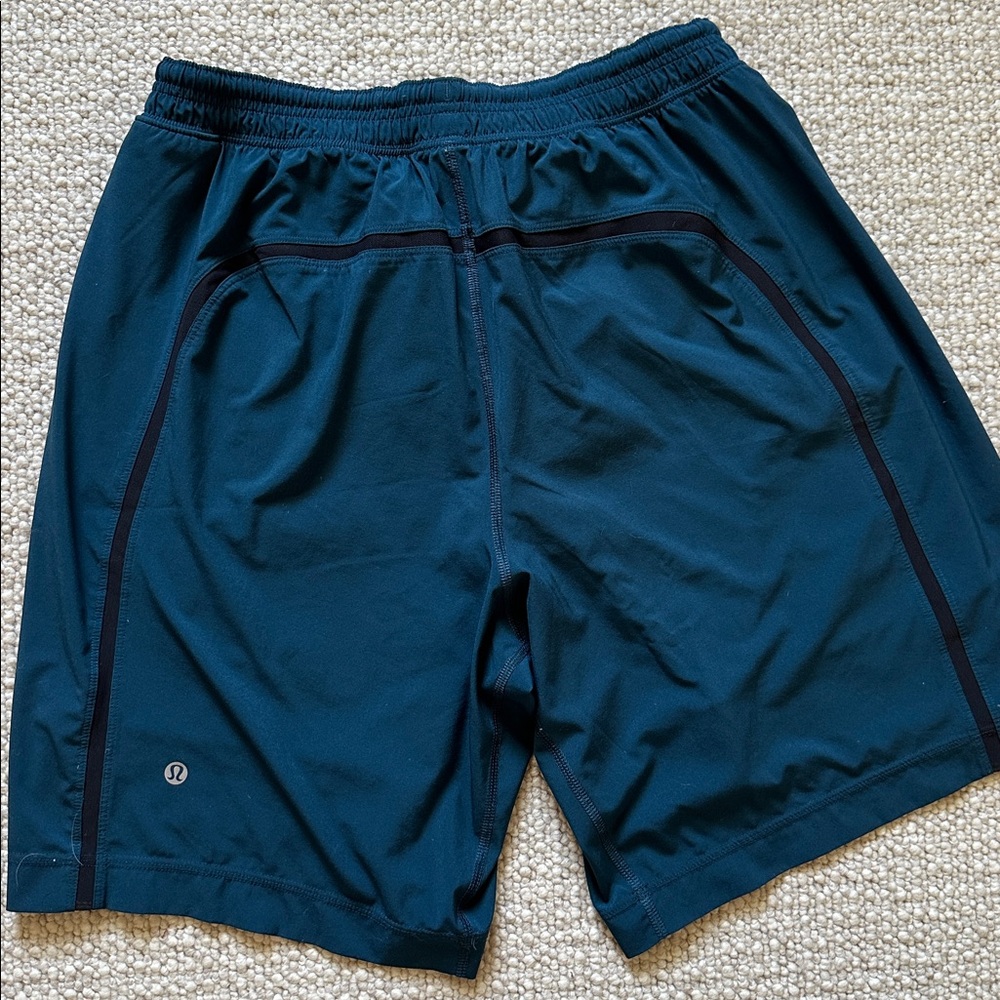 Lululemon Mens Pace Breaker 9" Shorts Large - Picture 3 of 5